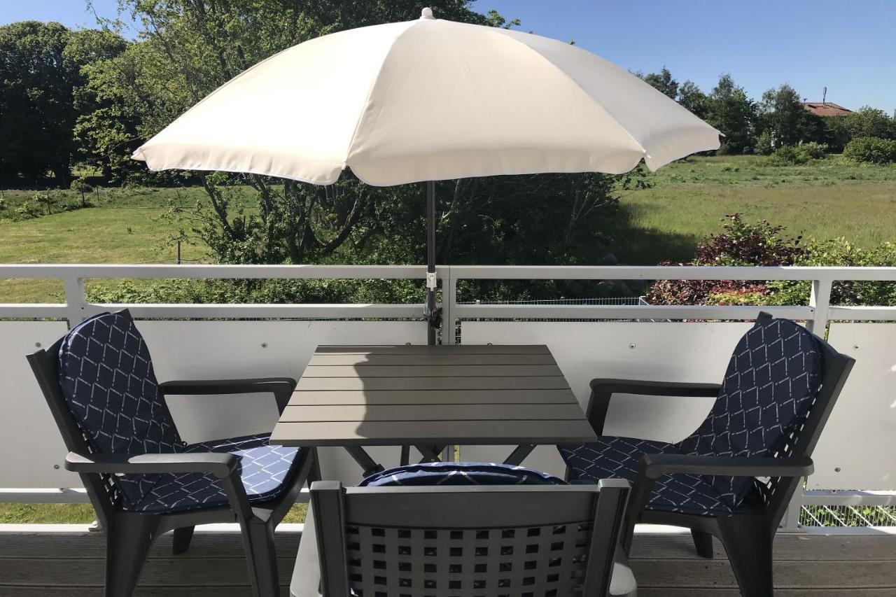 Ferienwohnung In Ruhiger Lage Und Mit Balkon - Ferienhaus Solamar Fewo Og Breege Zewnętrze zdjęcie